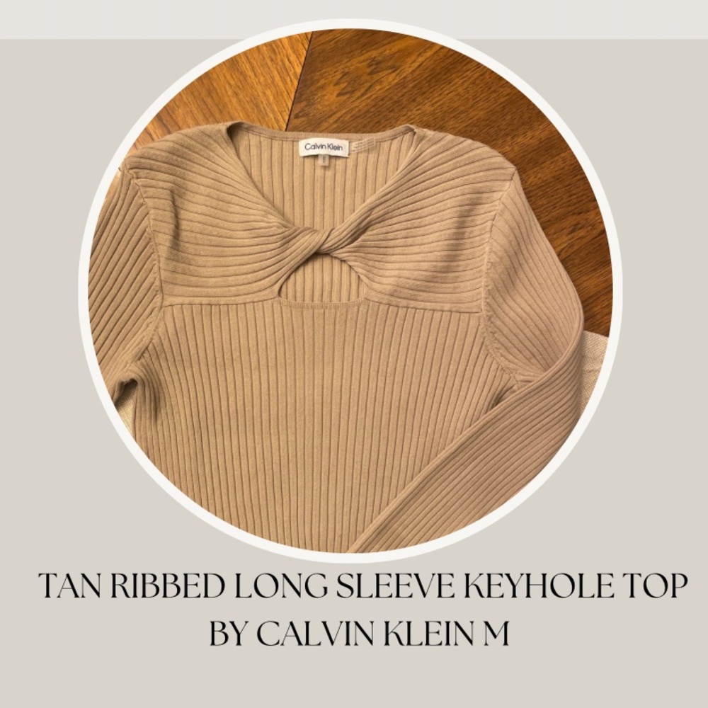 TAN RIBBED LONG SLEEVE KEYHOLE BY CALVIN KLEIN M